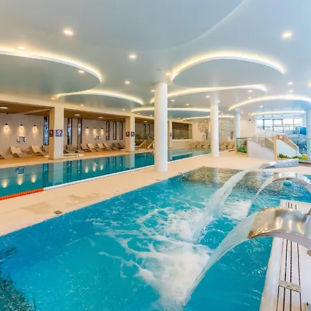 Faro Aqua Deluxe & Parking Apartman *