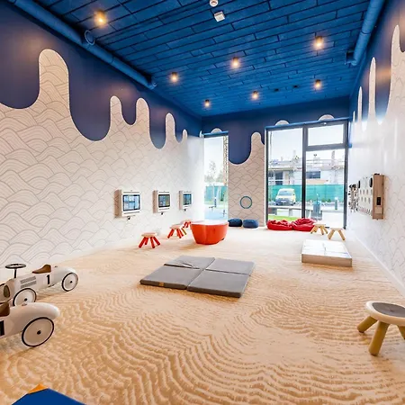 Faro Aqua Deluxe & Parking Apartman *