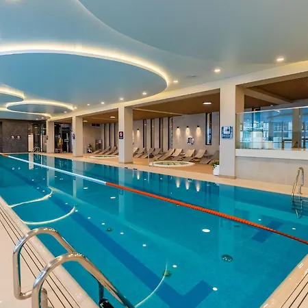 Faro Aqua Deluxe & Parking Apartman *